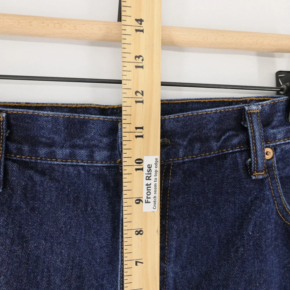 Levis classic dark